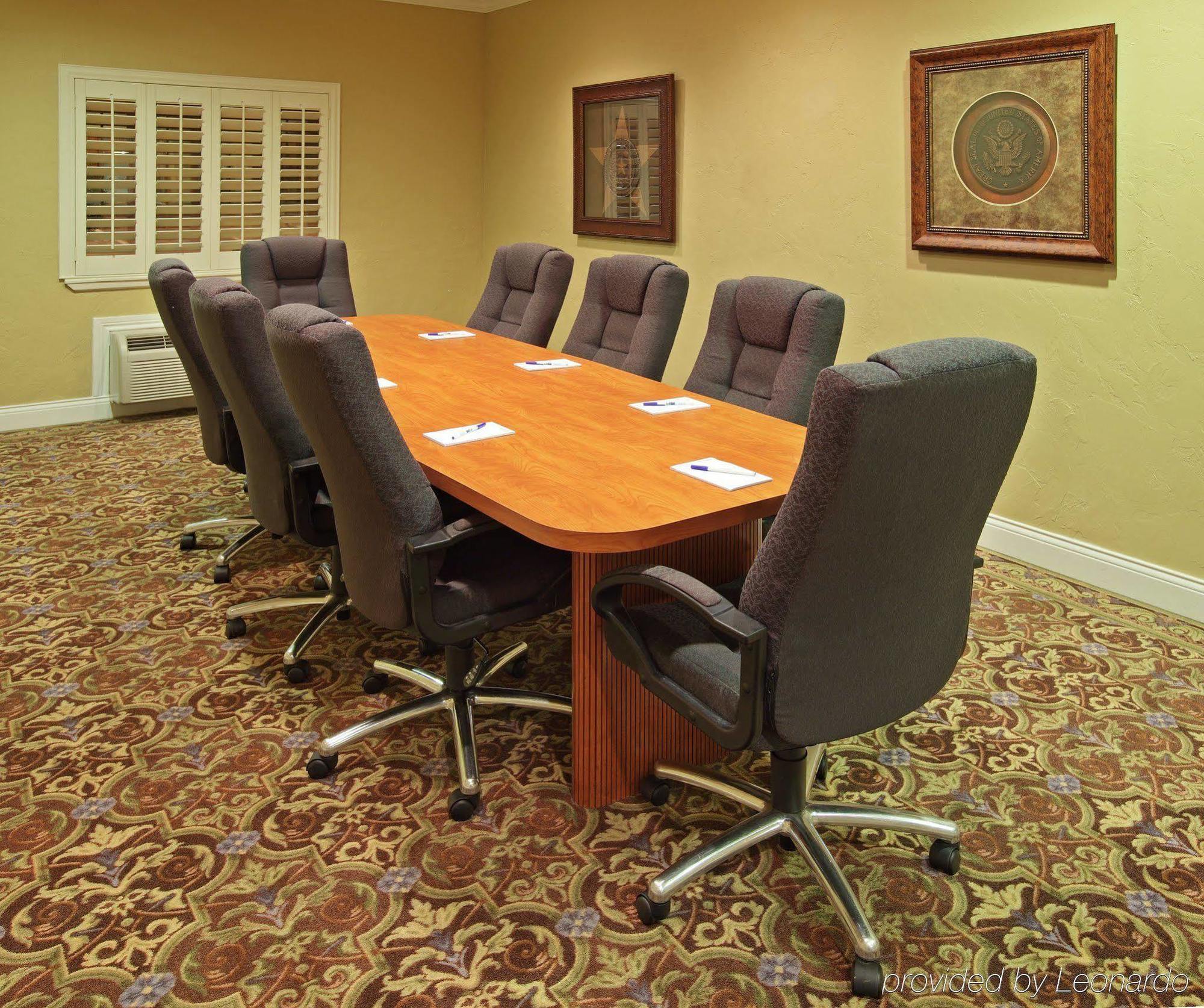 Holiday Inn Express Hotel & Suites Greenville By Ihg Ngoại thất bức ảnh