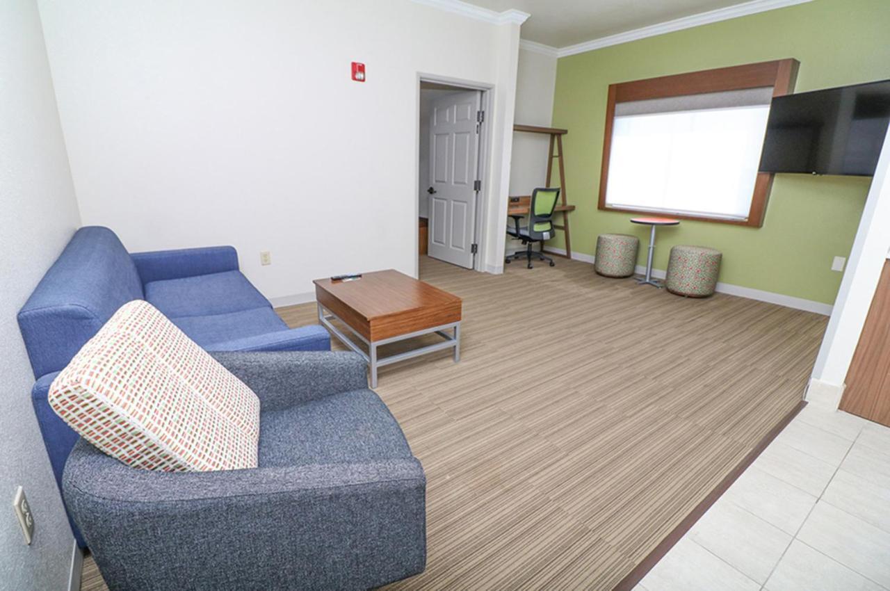 Holiday Inn Express Hotel & Suites Greenville By Ihg Ngoại thất bức ảnh