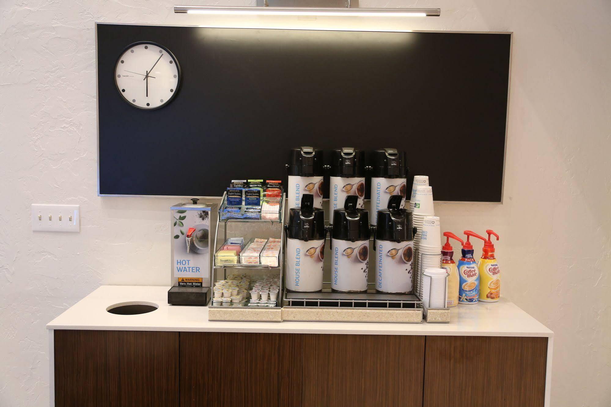 Holiday Inn Express Hotel & Suites Greenville By Ihg Ngoại thất bức ảnh